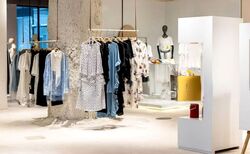 One Raffles Place (D1), Shop House #578554971